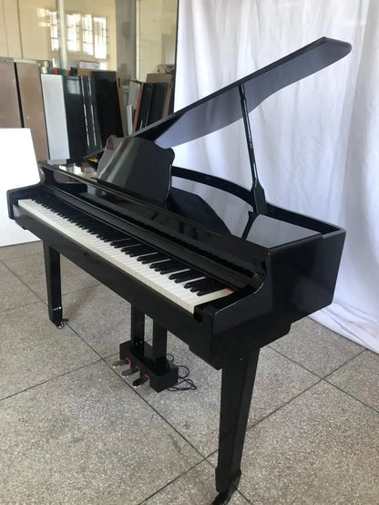 Piano à queue numérique